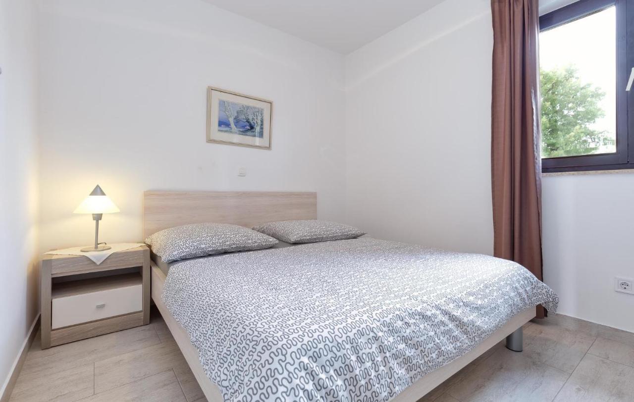 Mirko Apartment Porec Exterior photo